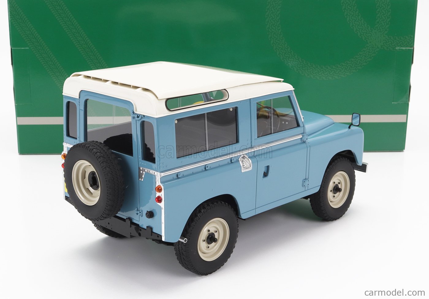 Land Rover Serie Ⅲ Hard Top 1/18 UH Land Rover Serie Ⅲ Hard Top 1/18 UH