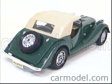 POLISTIL 1/25 JAGUAR XK-E 4.2 LITRE (GREY) (2) N°SN02 DIE CAST CAR