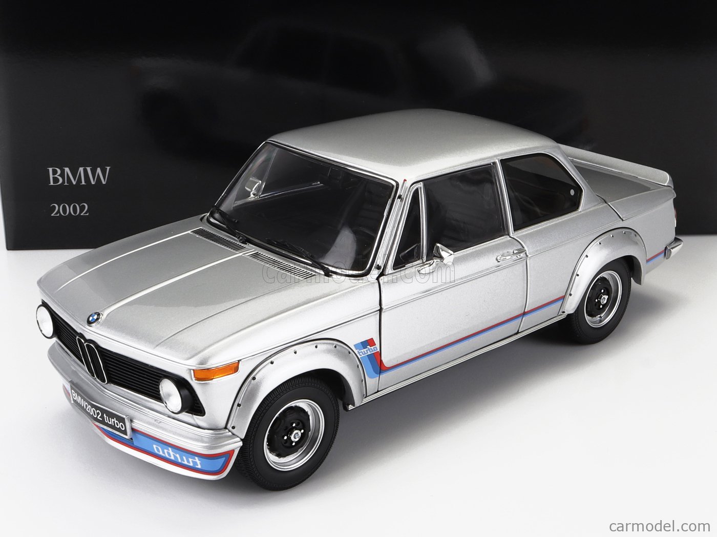 在庫あ低価BMWディーラー限定 1/18 BMW 2002 turbo クロームメッキ 2002台限定 02シリーズ マルニターボ 乗用車