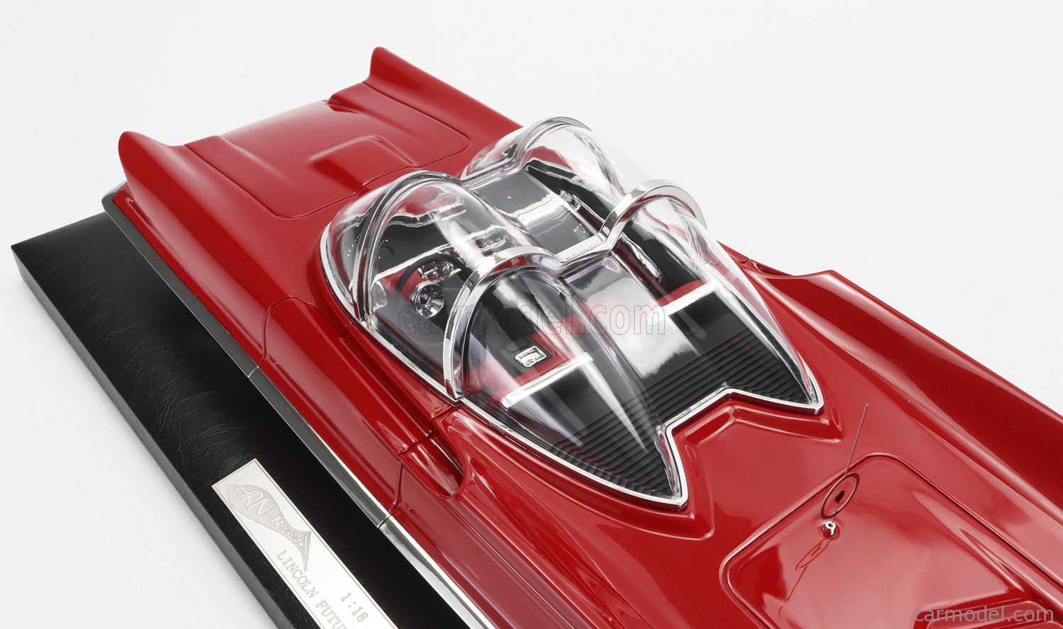 HRN-MODELS HRN1955RED Scale 1/18 | LINCOLN FUTURA 1955 RED