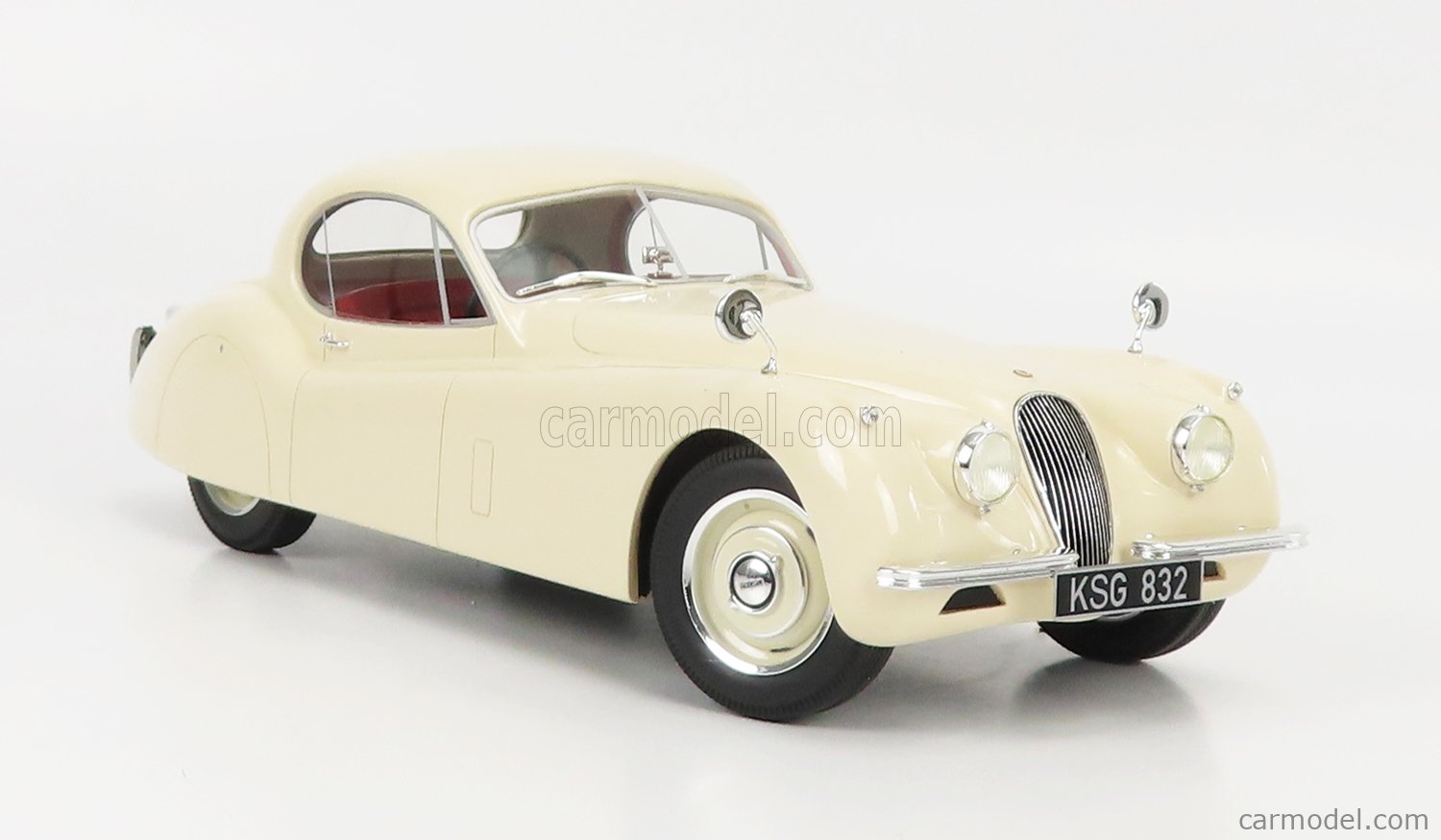 CULT-SCALE MODELS CML182-1 Scale 1/18 | JAGUAR XK120 FHC 1951 WHITE