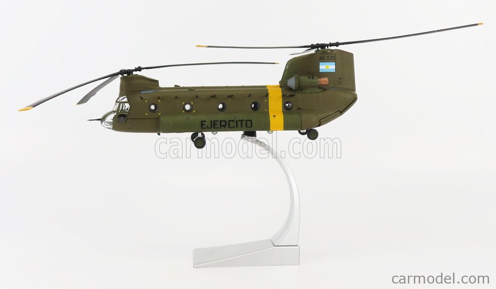 CORGI AA34217 Scale 1/72  BOEING CH-47 CHINOOK HELICOPTER AE-520