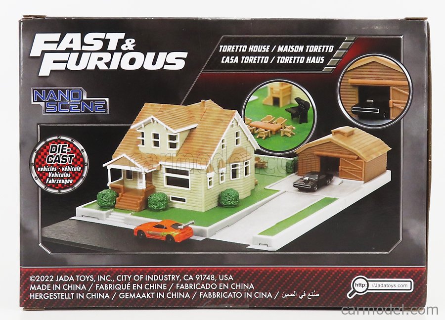 JADA 253203081-33668 Echelle 1/100  ACCESSORIES DIORAMA 2X CARS WITH  TORETTO'S HOUSE - FAST & FURIOUS VARIOUS