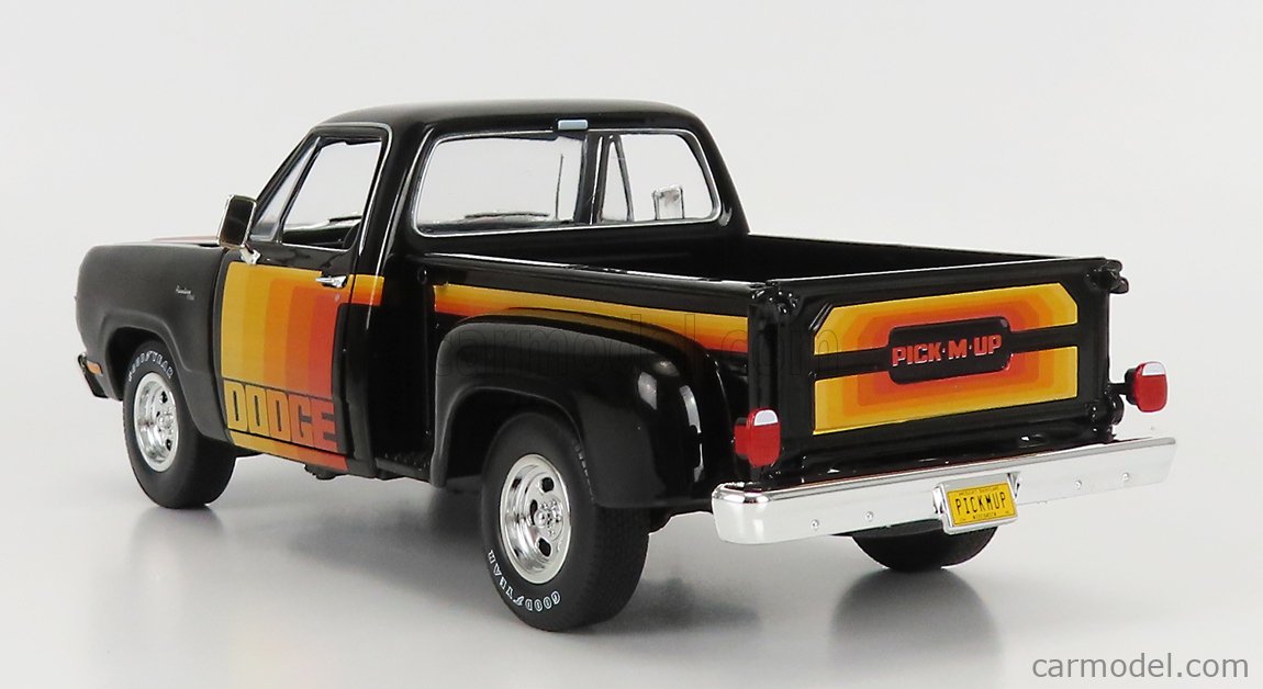 Miniature 1/18 Dodge Pick-up AUTO WORLD AW291