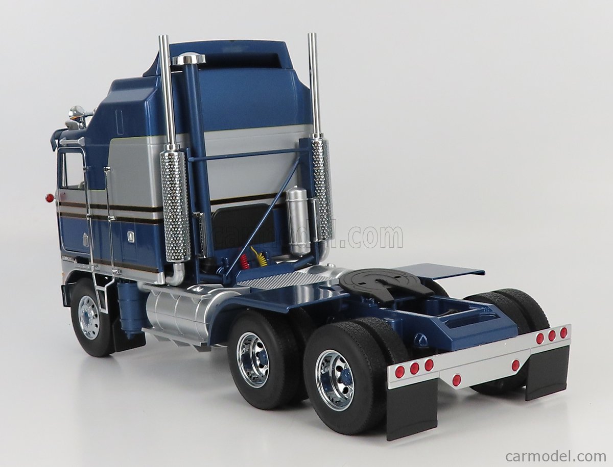 ROADKINGS RK180144 Масштаб 1/18 KENWORTH K100 AERODYNE TRACTOR TRUCK 3ASSI 1976 BLUE MET