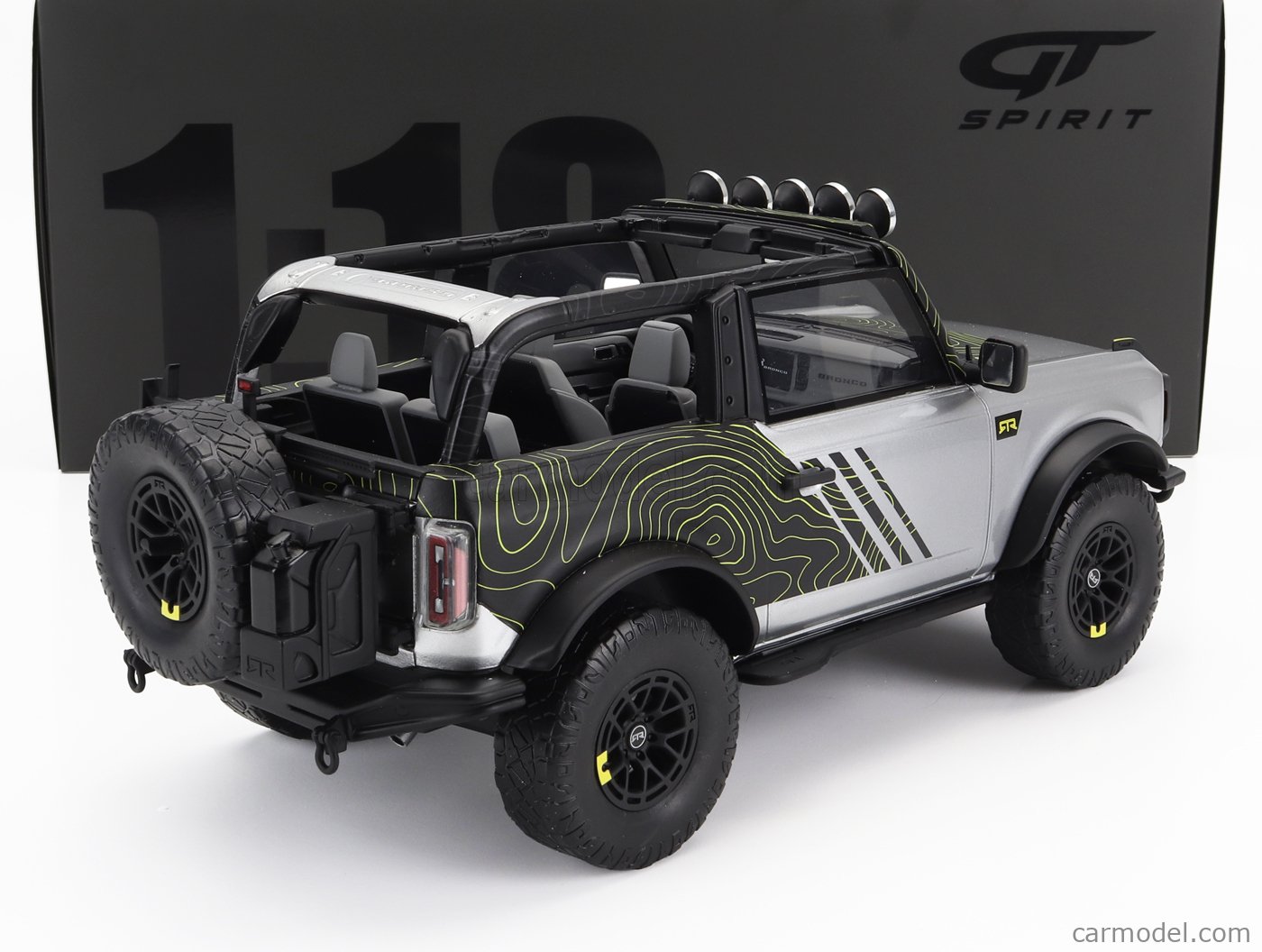 GT-SPIRIT GT404 Scale 1/18 | FORD USA BRONCO BY RTR 2022 SILVER BLACK