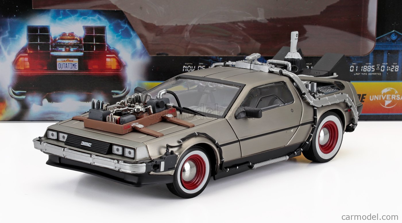 Sun Star 1/18 BACK TO THE FUTURE デロリアン Amazon | 1/18 バック・トゥ・ザ・フューチャー パートI