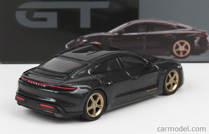 MINI-GT MGT00433-L Scale 1/64 | PORSCHE TAYCAN TURBO S LHD 2019