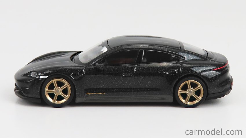 MINI-GT MGT00433-L Scale 1/64 | PORSCHE TAYCAN TURBO S LHD 2019