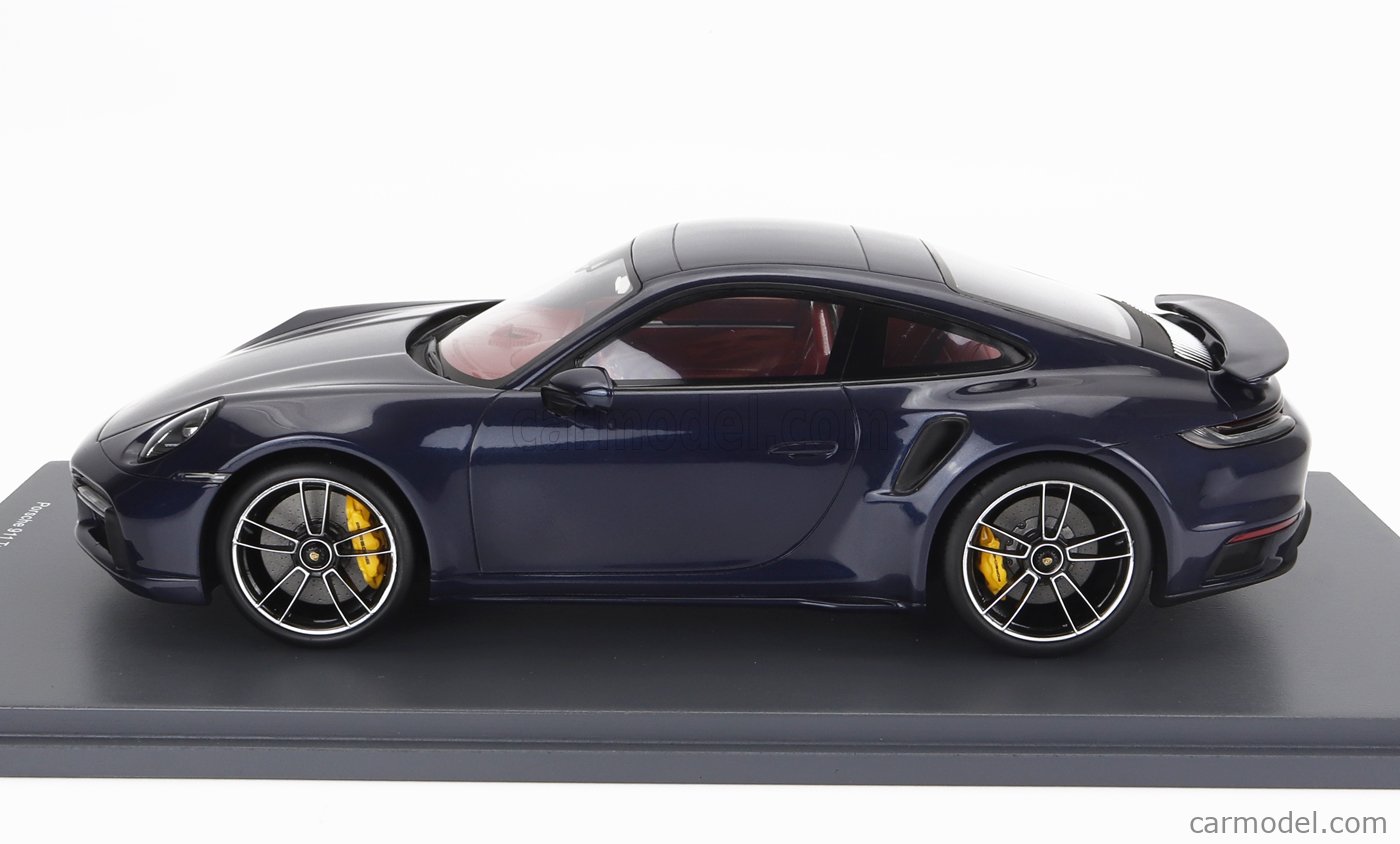 Coche modelo coupé azul claro escala 1/18 1:18 Porsche 911 992 Turbo S