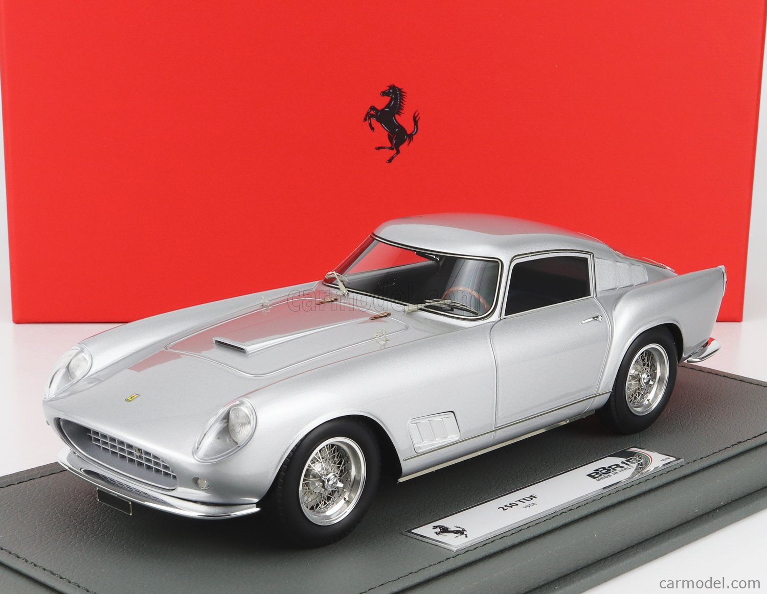 FERRARI - 250 TDF COUPE FARO CARENATO 1958 - CON VETRINA - WITH SHOWCASE