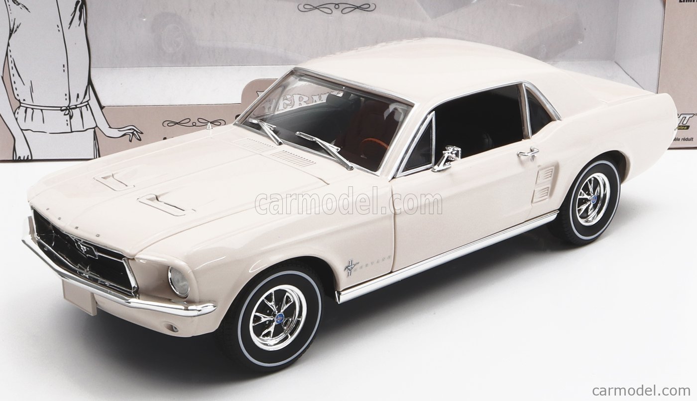 Greenlight 1:18 Ford Mustang Coupe Baujahr 1967 hellgrün 13663 Modellauto 13663 810087063948