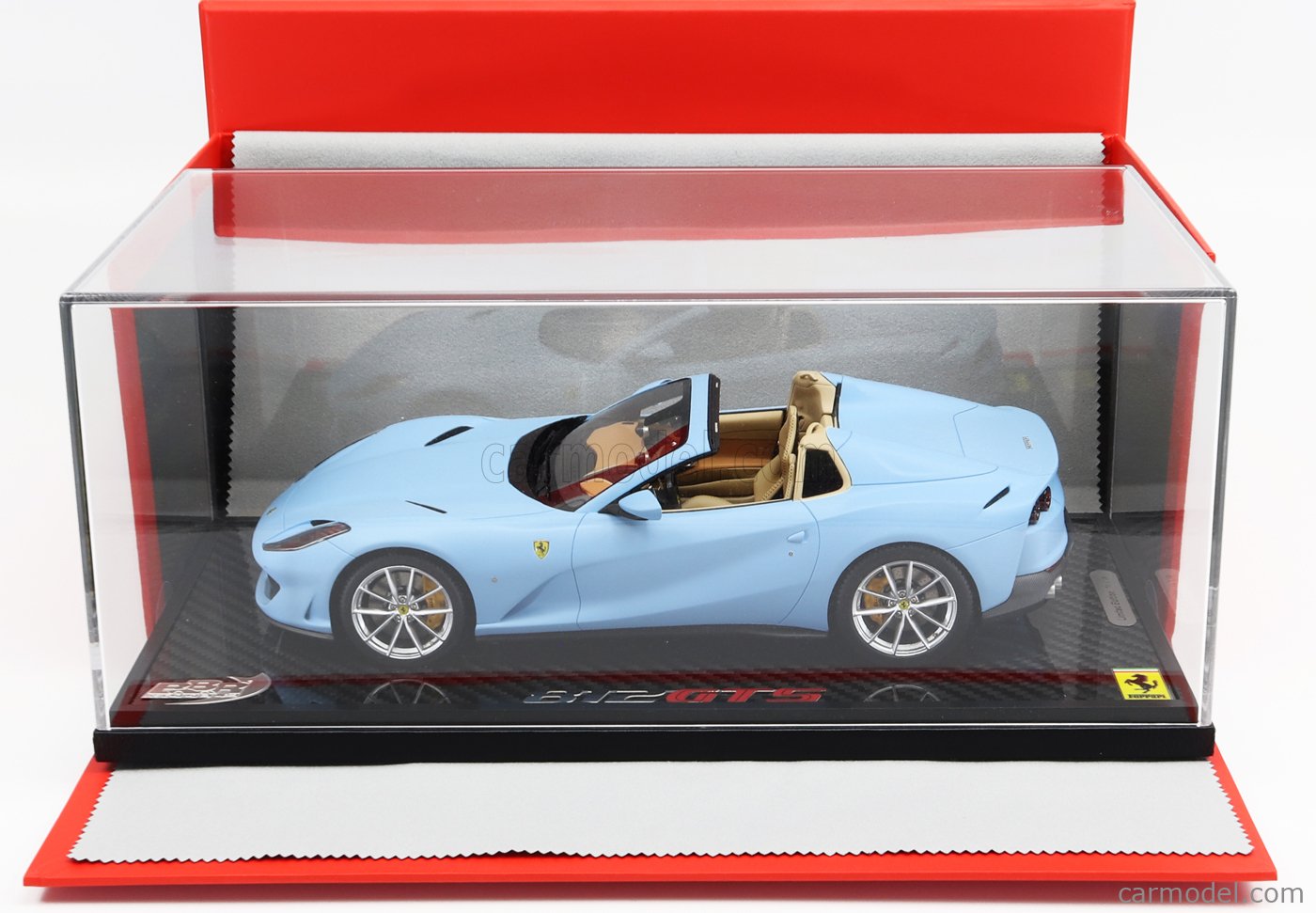 Miniature 1/18 BBR Ferrari Purosangue – Carbonio Azzurro La Plata – Avec Présentoir – NEUVE