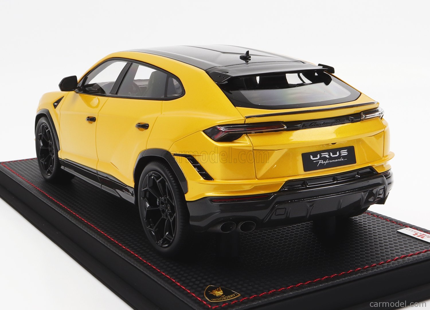 LAMBORGHINI - URUS PERFORMANTE 2022 - CON VETRINA - WITH SHOWCASE