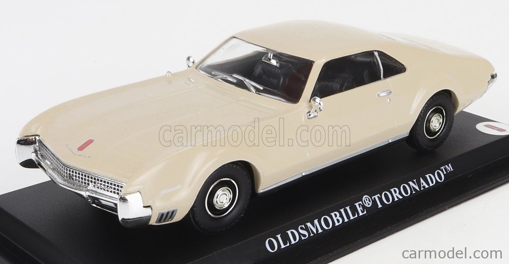 Altaya 1/43 Scale Model Car AL3920C - Oldsmobile Toronado - Cream