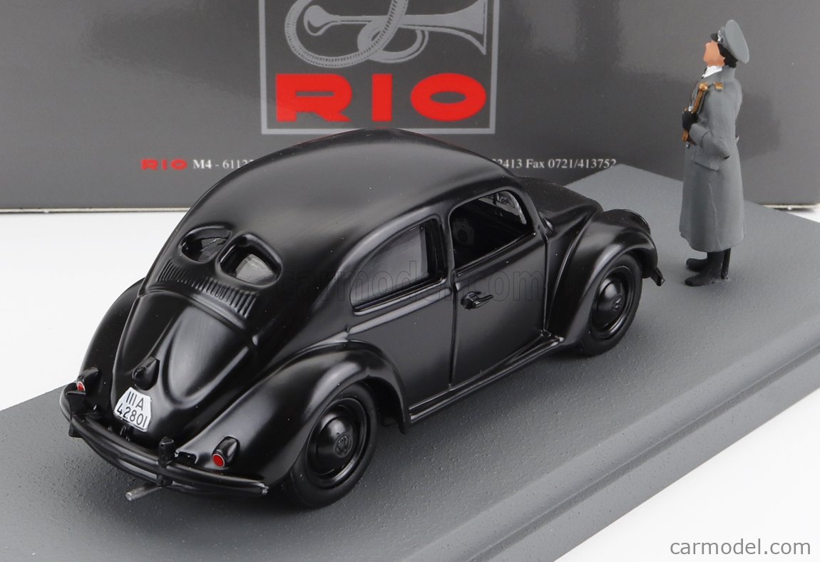Miniatures montées - Volkswagen Coccinelle Avec figurine 1941 1/43 Rio - Jeux - Jouets