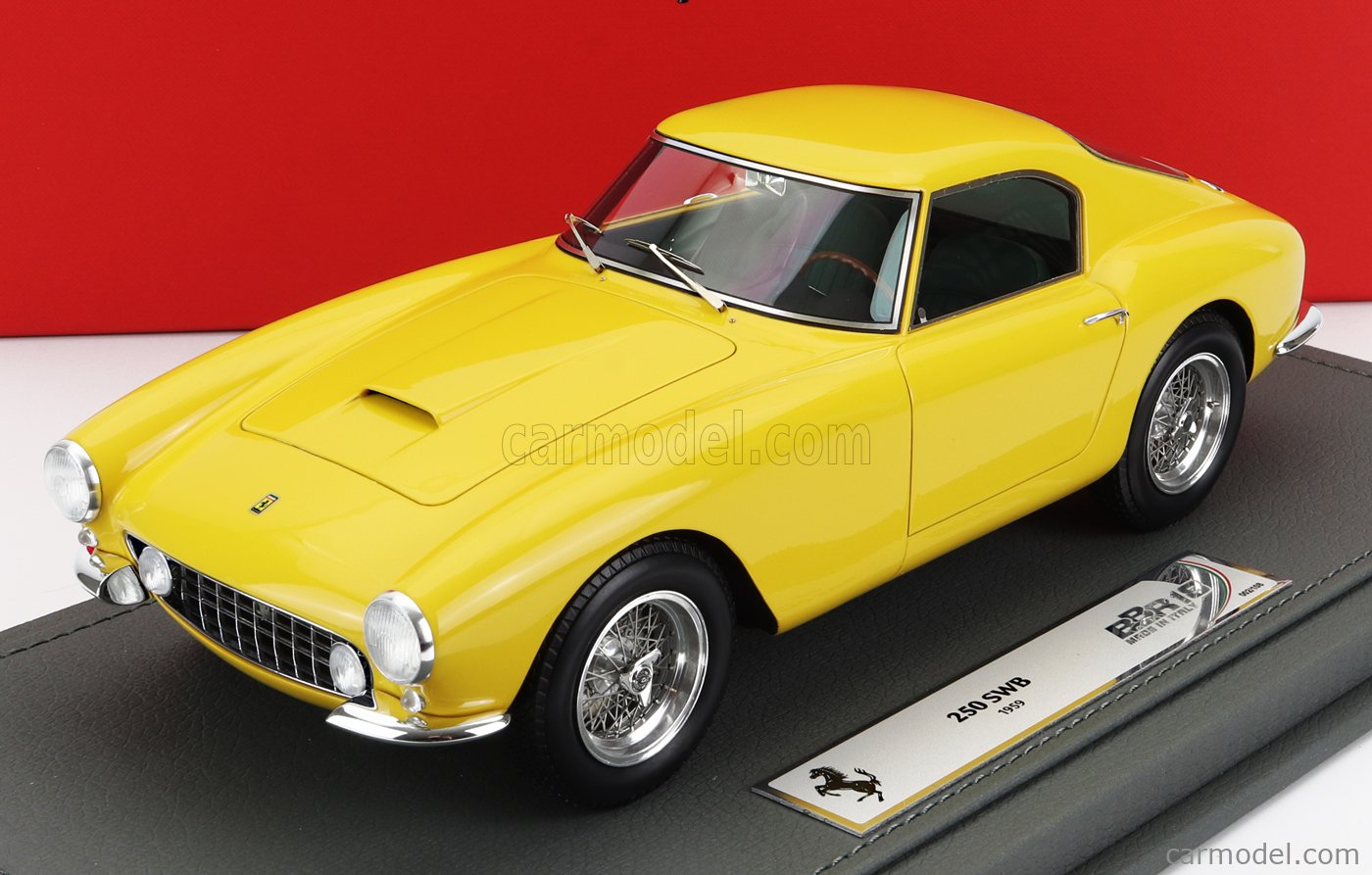 Miniature BBR Ferrari 250 GT Berlinetta SWB 1ère Série 1959 - échelle 1:18 Avec Vitrine