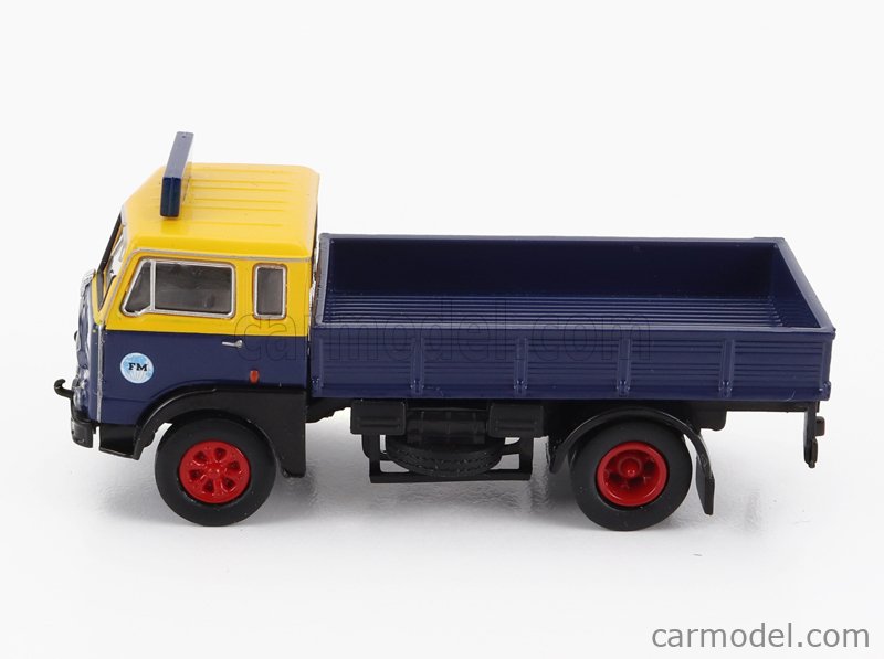 Camion Fiat 642 porte autos -Brekina 58477- avec 2 Alfa Roméo Daytona et 4 figurines exclusives