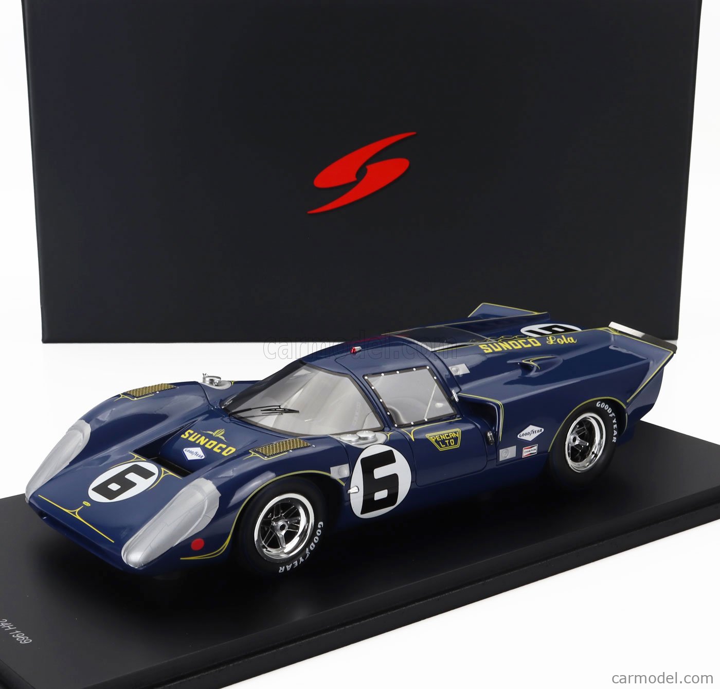Marsh Models ローラT 70Mk.Ⅲ 1969年　デイトナ　No.8 SPARK-MODEL 18DA69 Scale 1/18 | LOLA T70 MK3B GT 5.0L V8