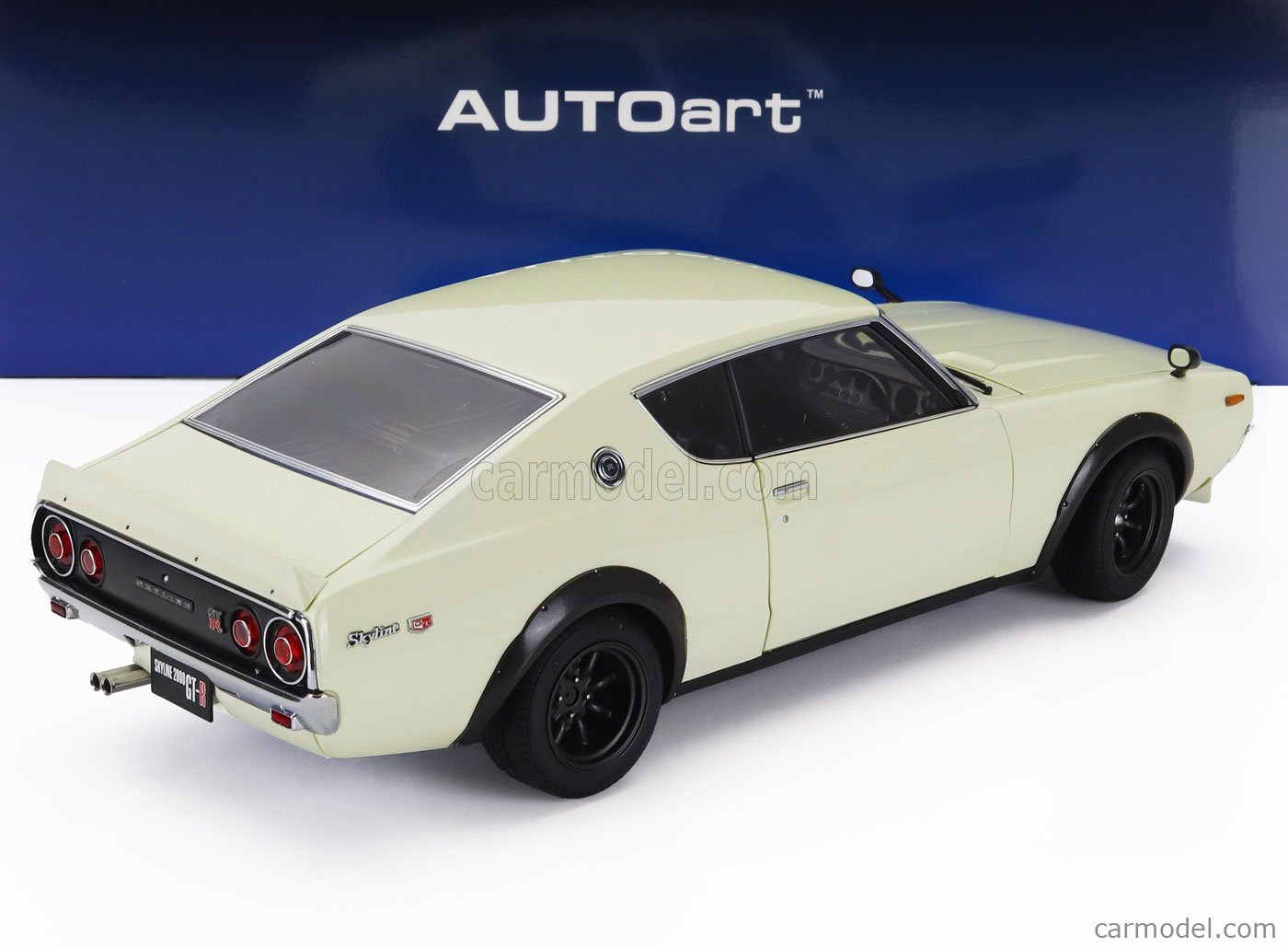 1/18 AUTOart日産SKYLINE R32GT-R 高速隊パトロールカー