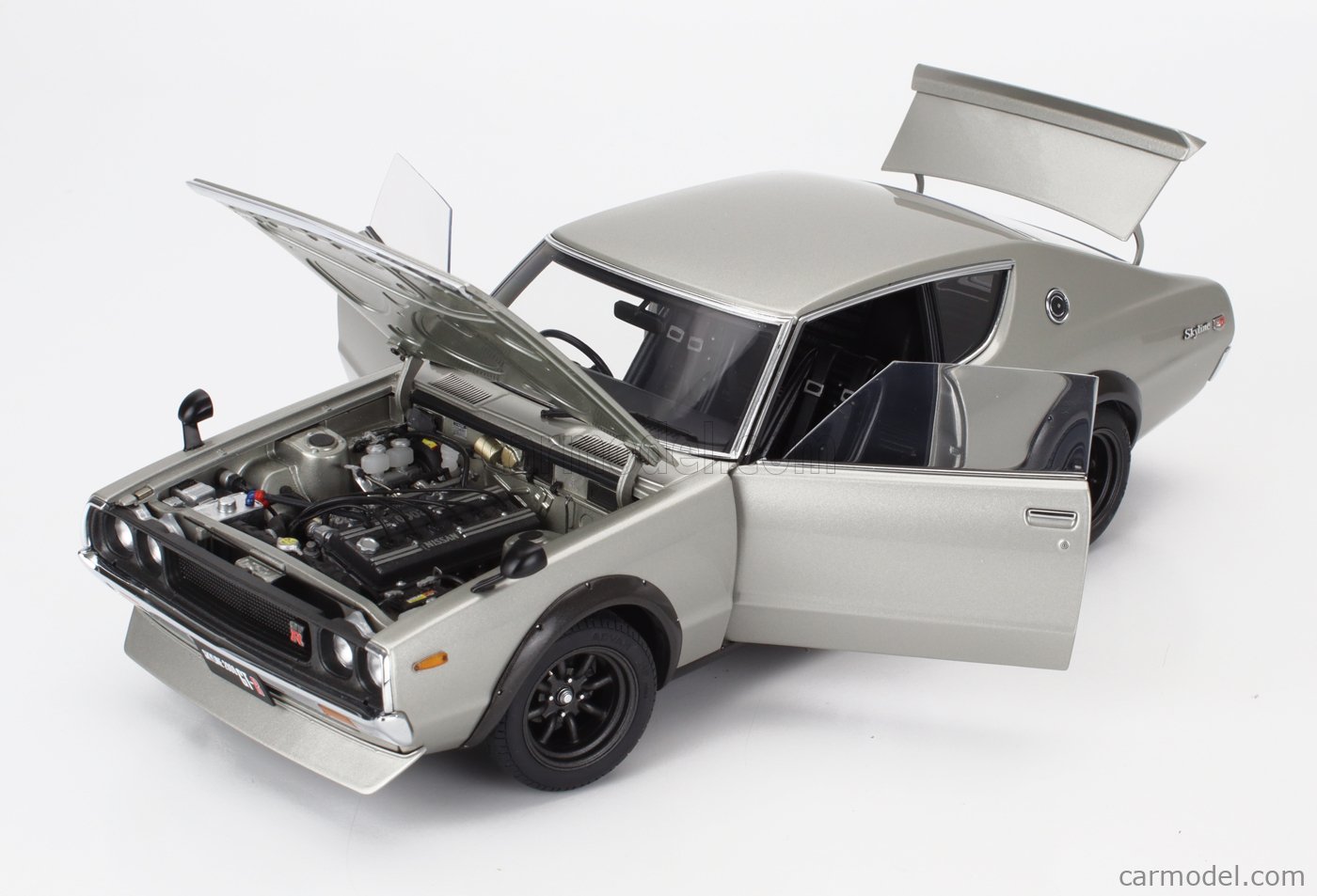 AUTOART 77466 Scale 1/18 | NISSAN SKYLINE 2000 GT-R (KPGC110) COUPE ...