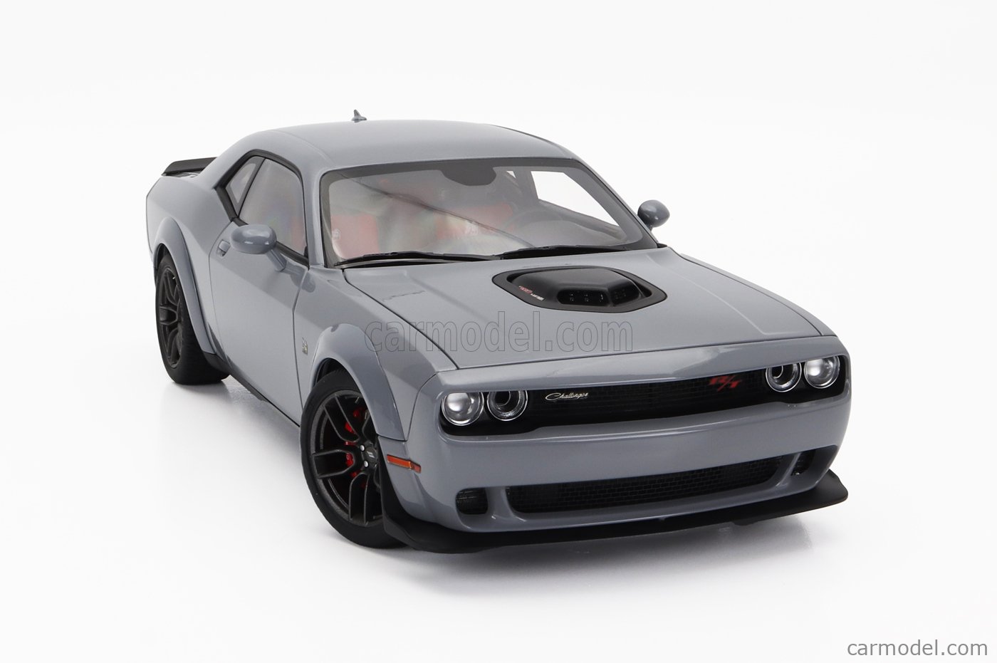 AUTOART 71774 Scale 1/18 | DODGE CHALLENGER R/T SCAT PACK