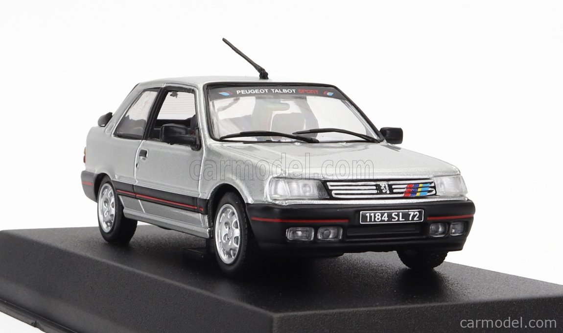 Voiture de 1987 couleur noir – PEUGEOT 309 Gti