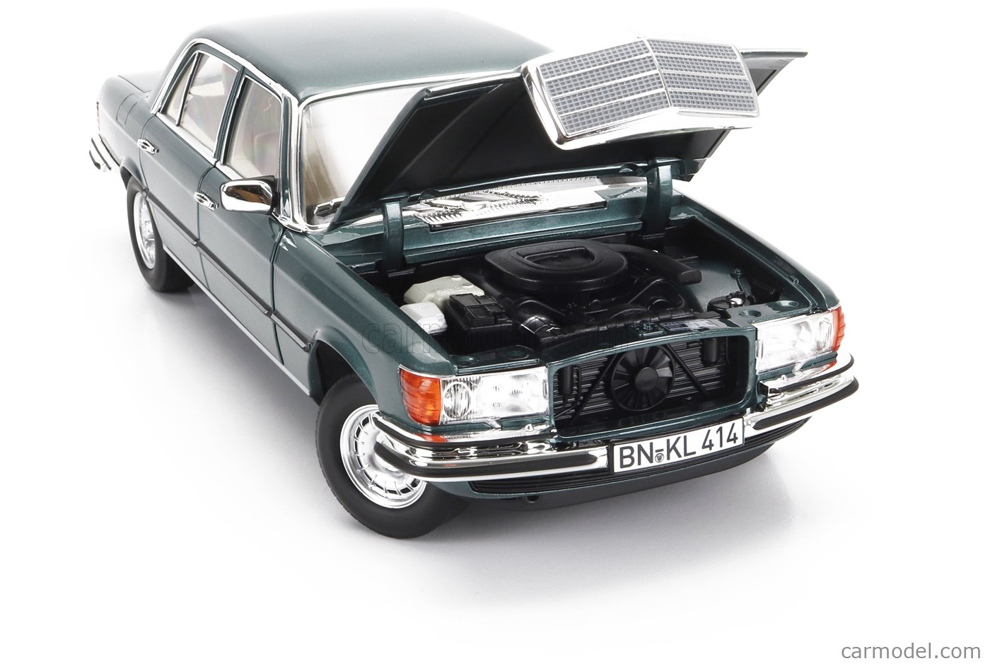 NOREV 183974 Scale 1/18 | MERCEDES BENZ S-CLASS 450SEL 6.9