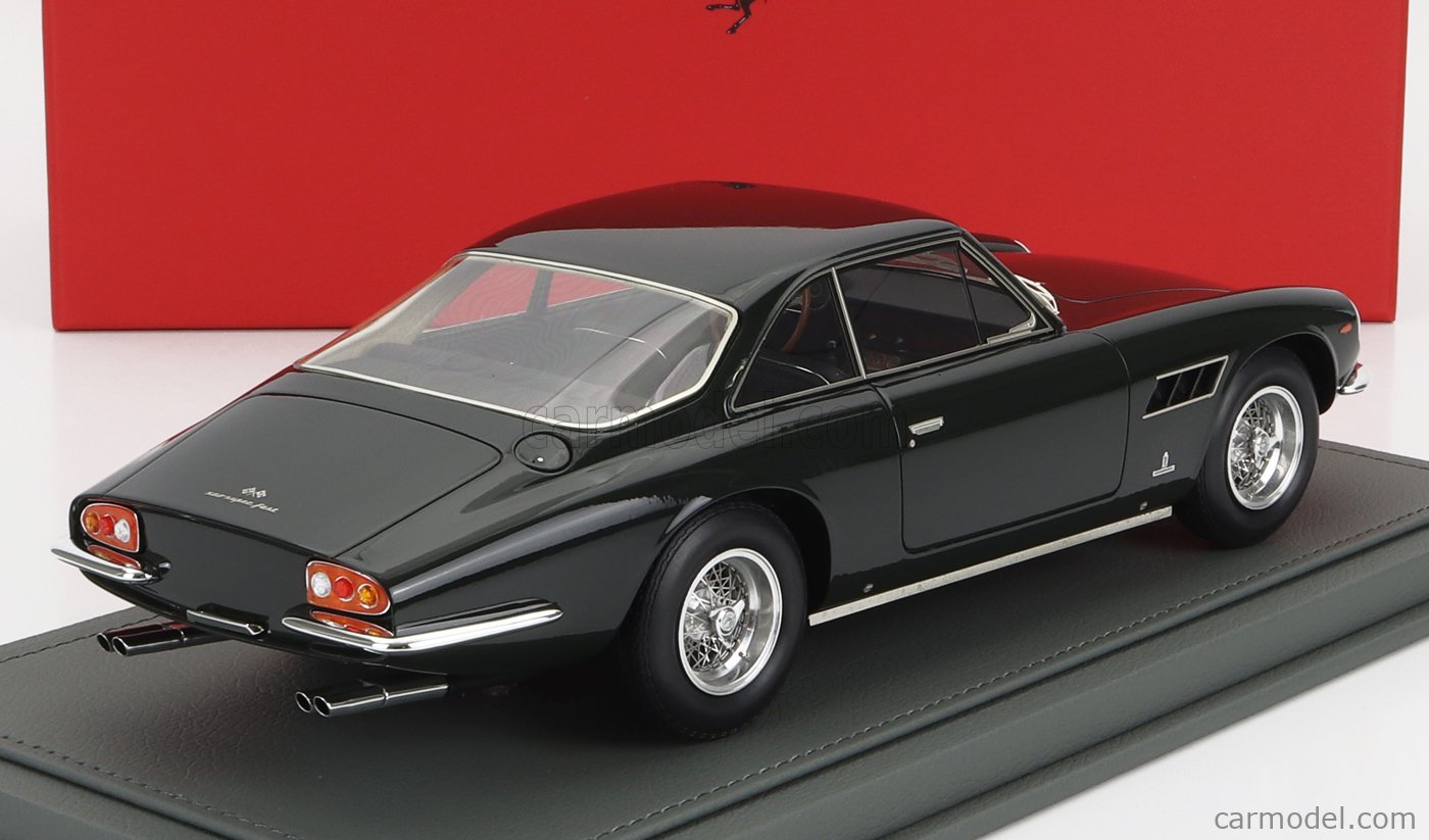 FERRARI - 500 SUPERFAST 2 SERIES COUPE 1965 - CON VETRINA - WITH SHOWCASE