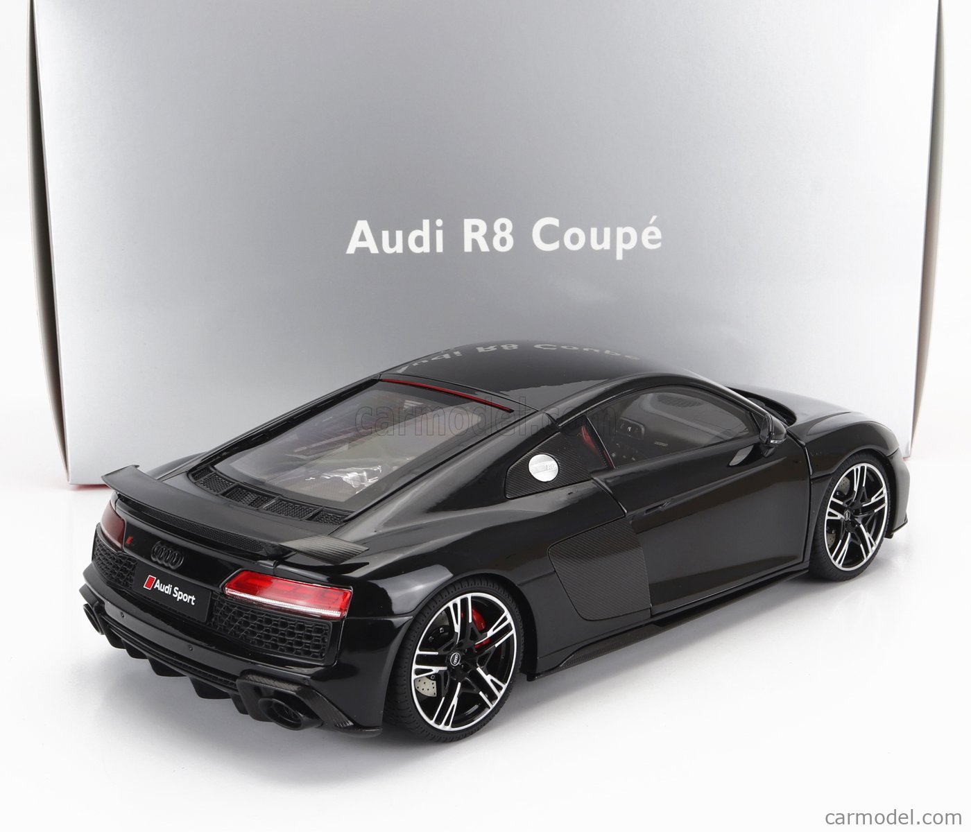 NZG VAKF-0353 Scale 1/18 | AUDI R8 COUPE PERFORMANCE 2019 BLACK