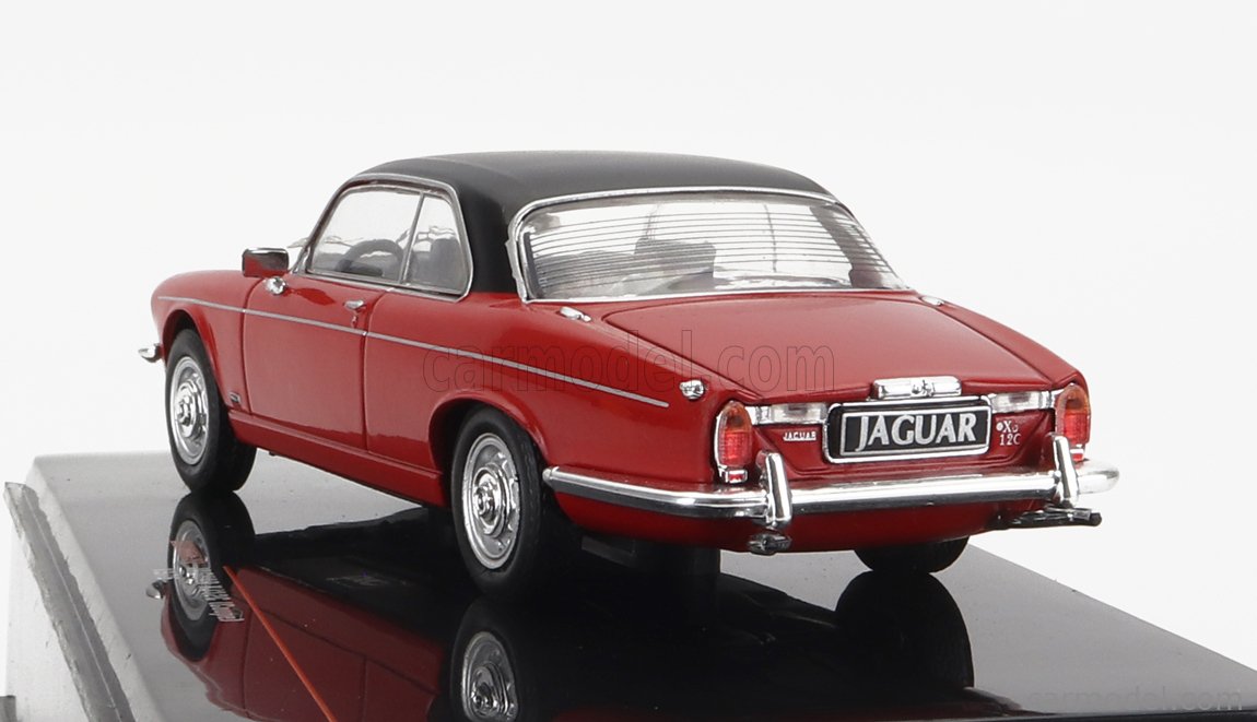 Jaguar XJ6 Series 1 IXO 1/43 - Modèle Réduit Voiture - Couleur Jaune - Zamac