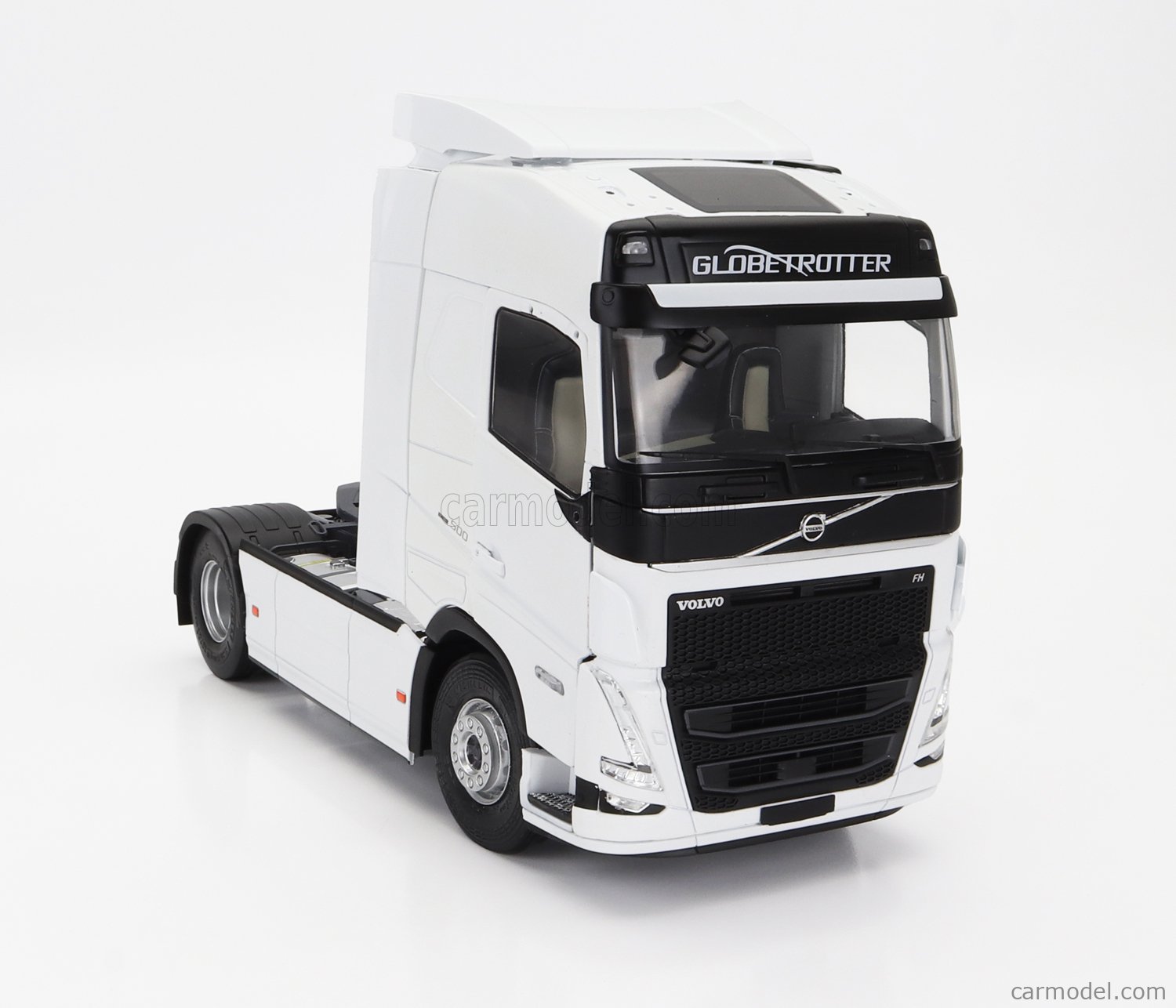 SOLIDO Camion Volvo FH Globetrotter XL Bronze 1/24 - S2400101