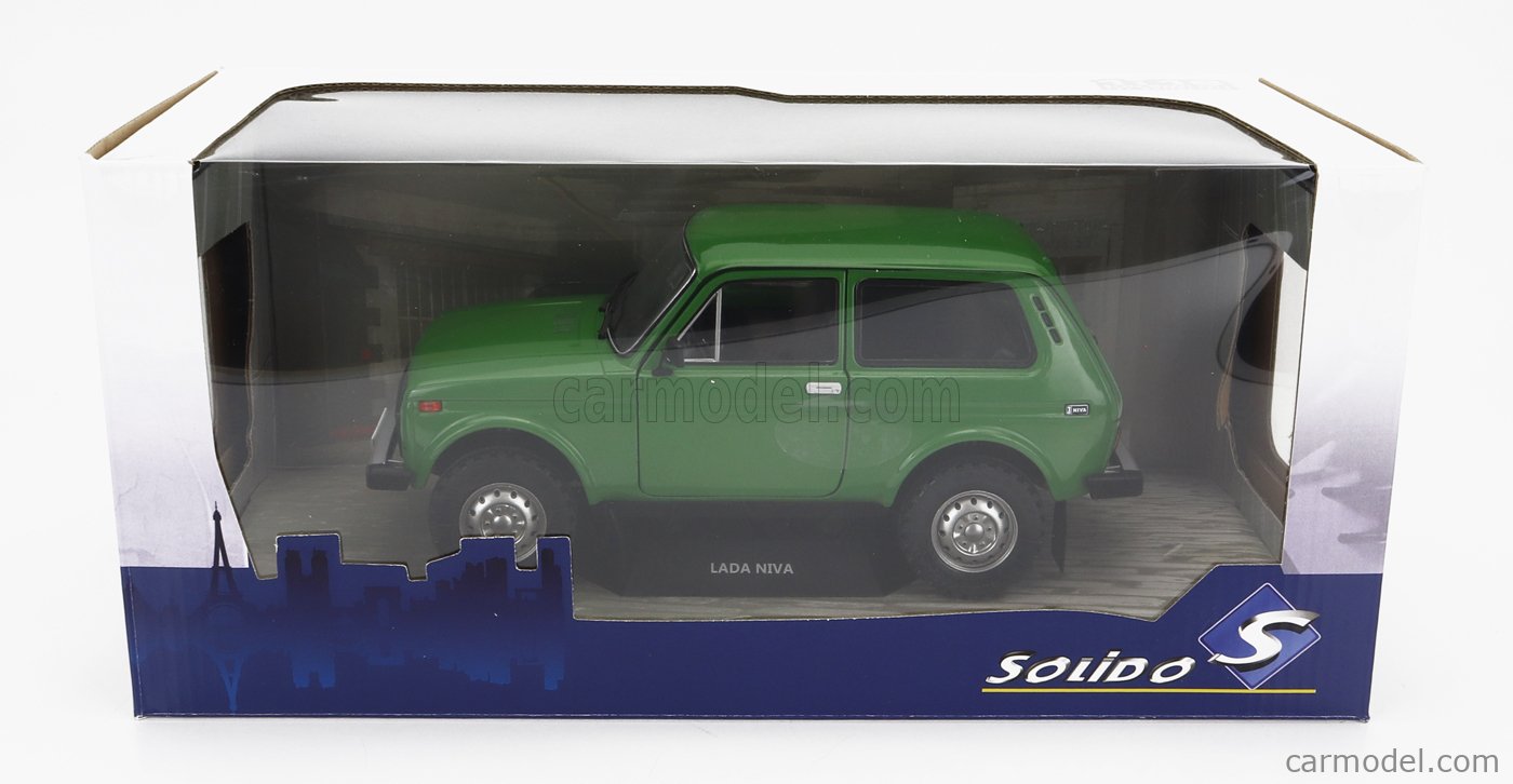 Lada Niva 1980 ivory white diecast model car S1807301 Solido 1:18