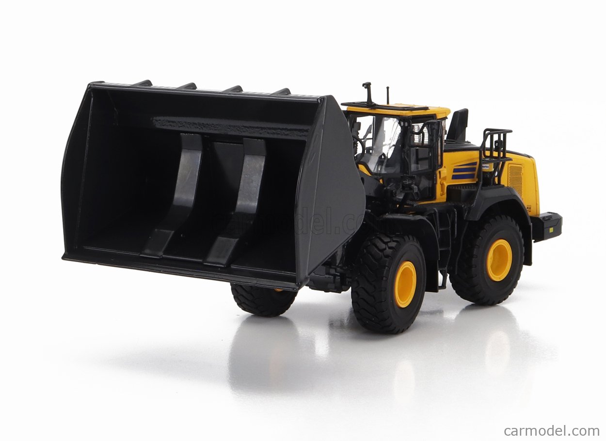 Universal Hobbies 1:50 Scale Komatsu WA600-8 Wheel loader Diecast Replica UH8127 - UNIVERSAL HOBBIES