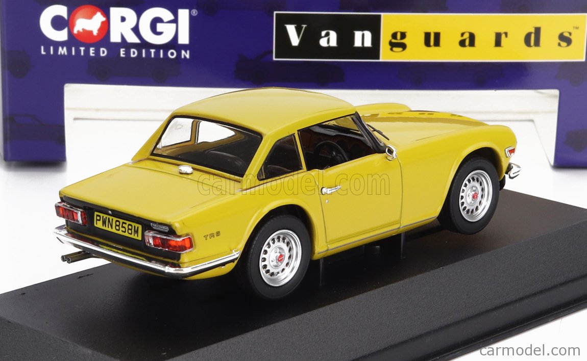 Vanguards 1/43 - Triumph Dolomite 1500 HL Jaune 1973