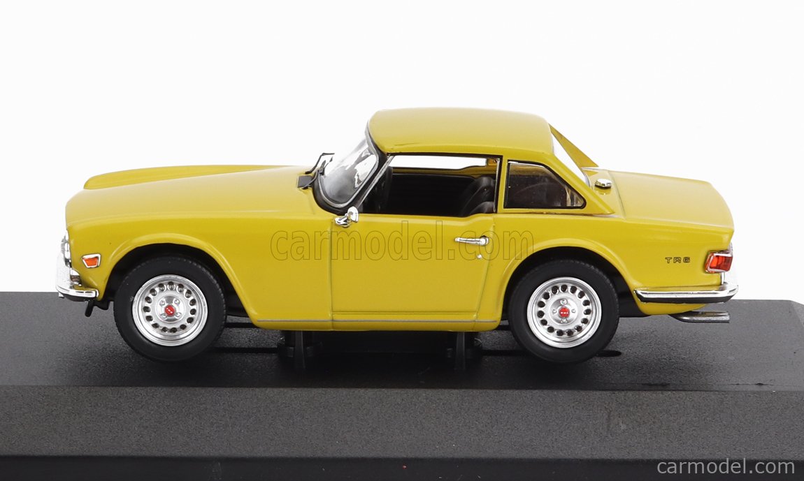 Vanguards VA14700 Triumph TR6 Roadster Damson – Miniature Voiture De Collection 1/43 En Métal Moulé, Rouge Profond