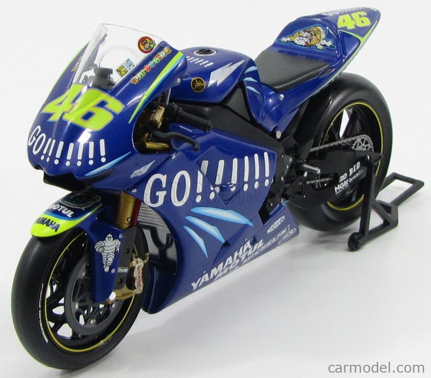 【半額販売】ミニチャンプス1/12ヤマハYZR M1 2004 V.ロッシ ゴロワーズデカール付き オートバイ