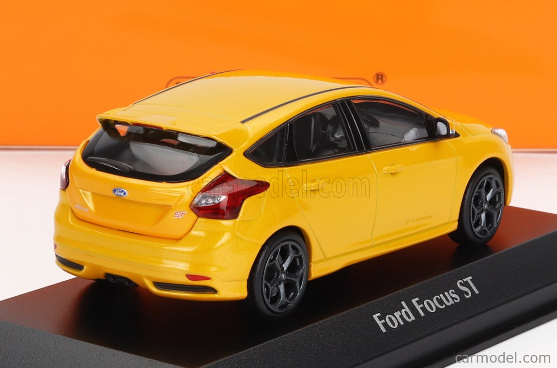Miniature FORD Focus ST 2011 Orange métallique MAXICHAMPS MXC940081901 | Collect World