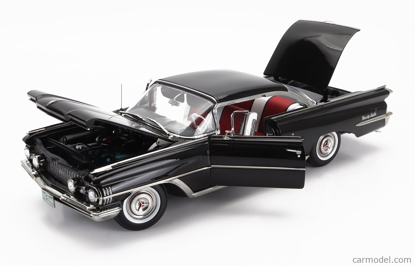 SUN-STAR 05246 Scale 1/18 | OLDSMOBILE 98 HARD-TOP 1959 BLACK