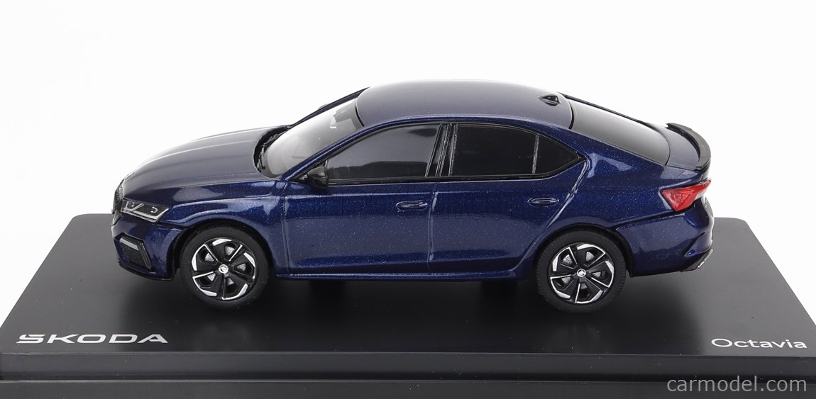 Miniature Skoda Octavia IV RS 2020 – Bleu Clair – Échelle 1/43 – Abrex
