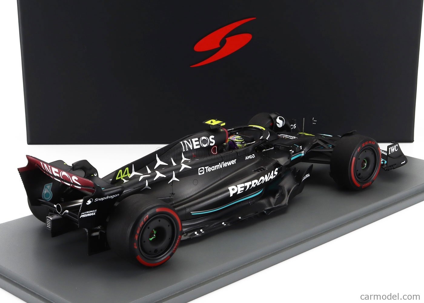 Spark 18S906 Mercedes AMG Petronas Hamilton Team 2ème GP Espagne 2023 1/18