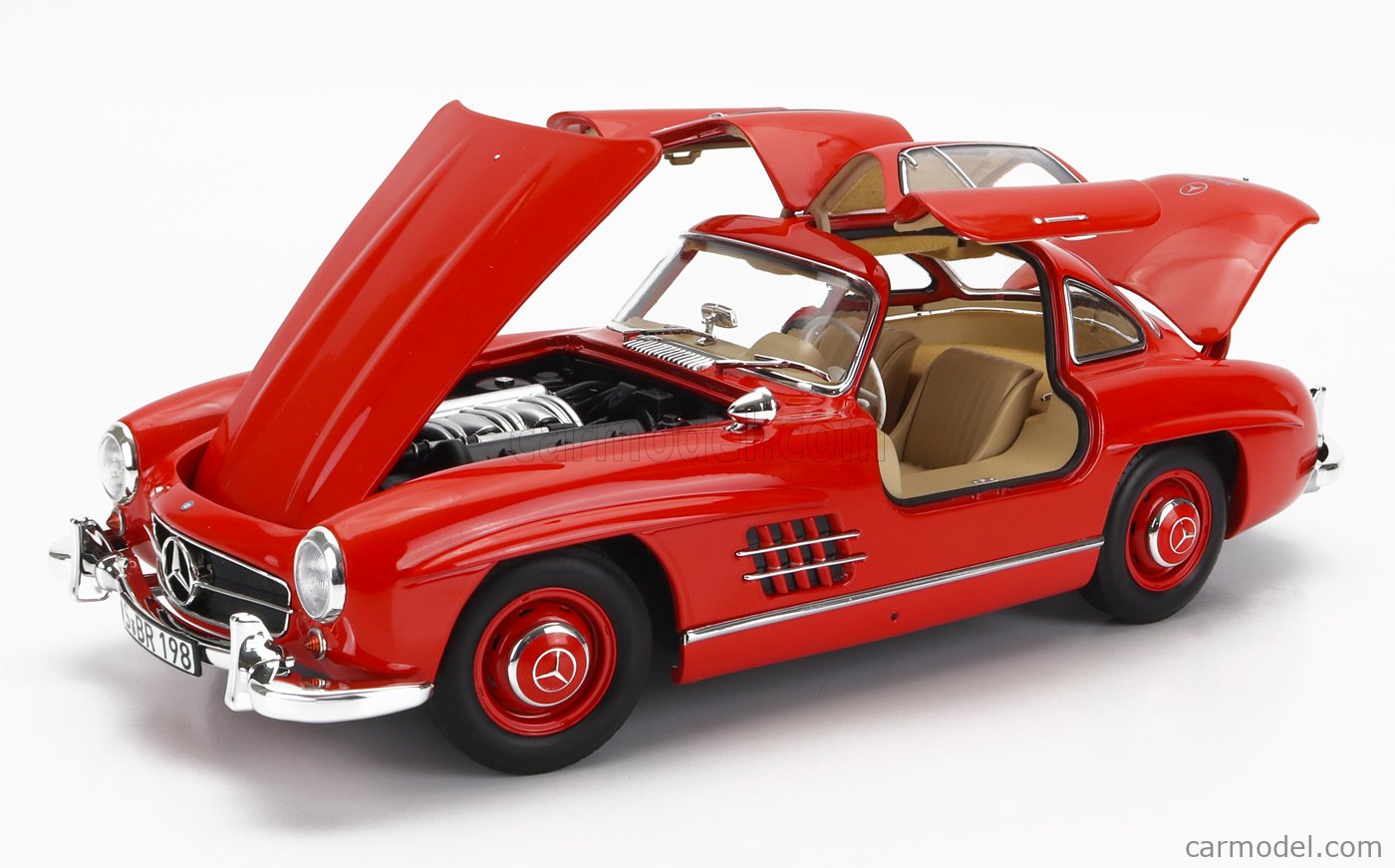 NOREV B66040695 Scale 1/18  MERCEDES BENZ SL-CLASS 300SL COUPE (W198) 1954-1957 RED