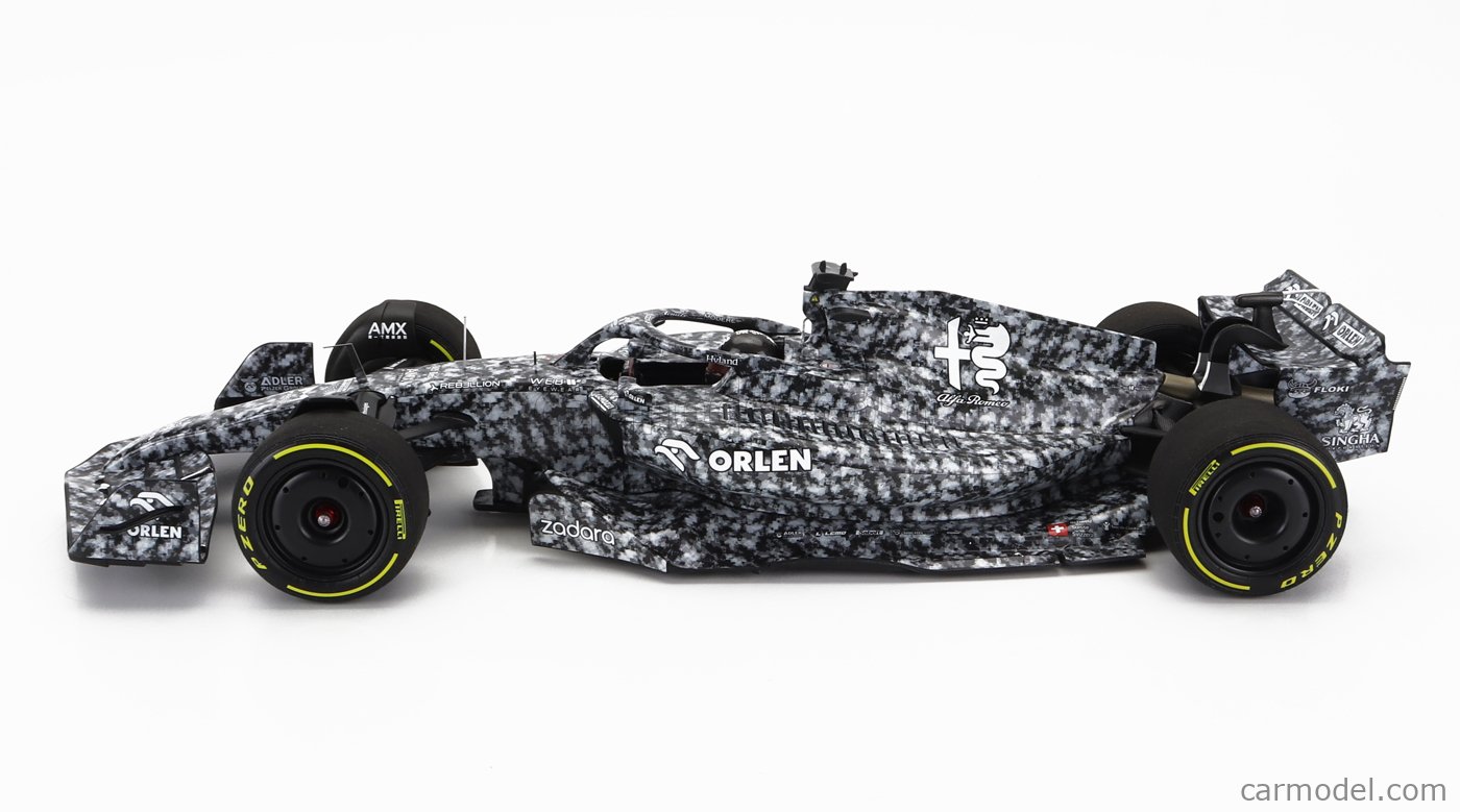 Modèle Réduit Alfa Romeo C42 #24 Team Orlen (Guanyu Zhou) F1 2022 - Minichamps 1:18