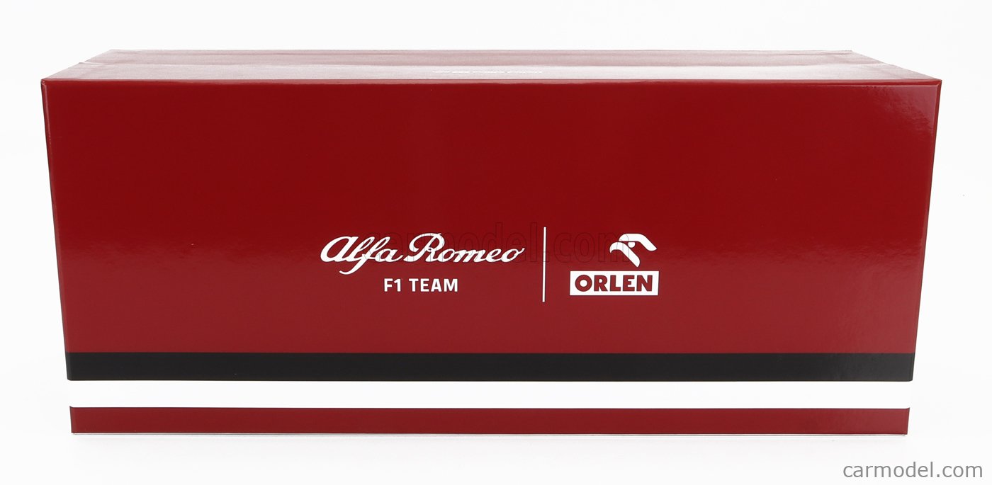 Modèle Réduit 1:18 Minichamps - Alfa Romeo C42 #24 F1 2022 - Pilote Guanyu - Neuf