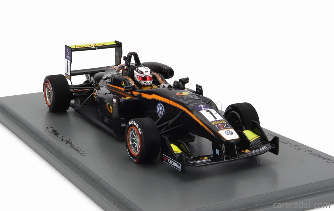 SPARK-MODEL SA237 Escala 1/43 | DALLARA F3 TEAM CARLIN N 7
