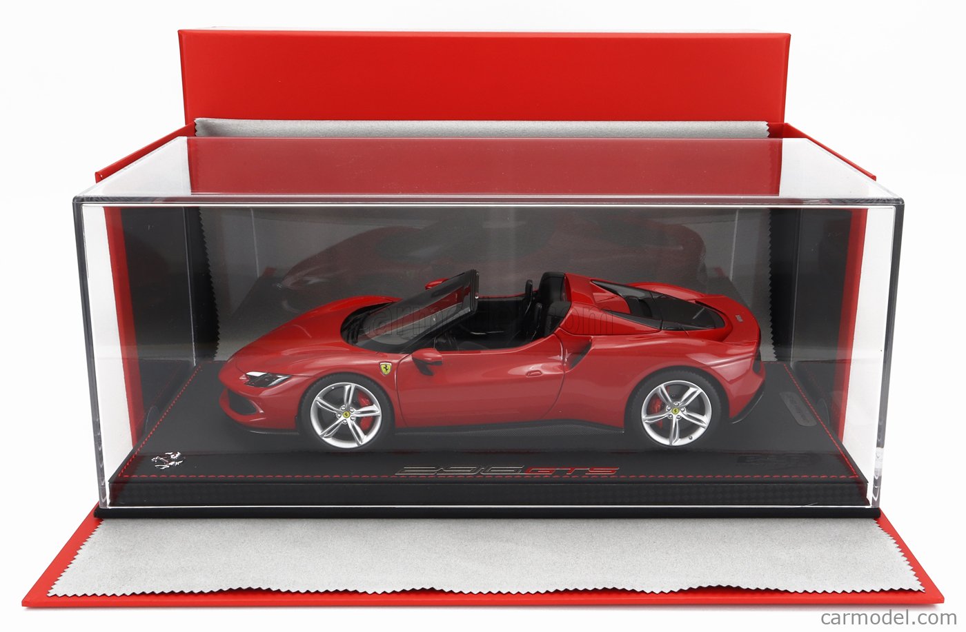 BBR-MODELS P18215D-VET Scale 1/18 | FERRARI 296 GTS SPIDER 2022 - CON  VETRINA - WITH SHOWCASE ROSSO CORSA 322 - RED