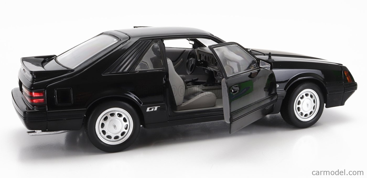 WELLY WE12526BK Scale 1/18 | FORD USA MUSTANG GT 5.0 COUPE