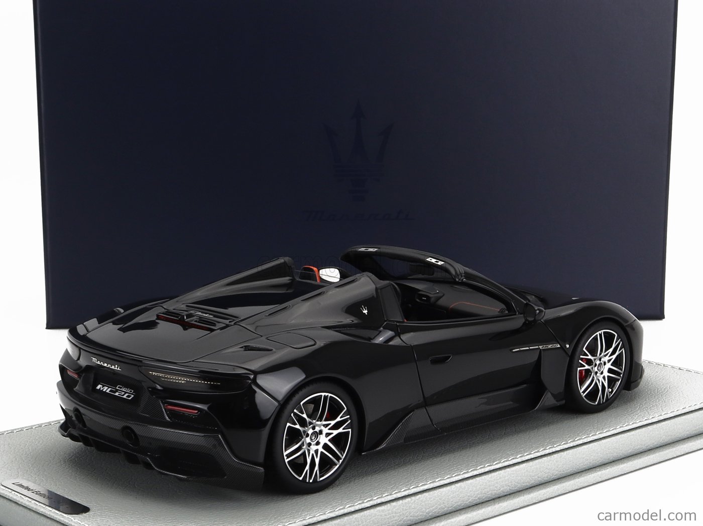 MASERATI - MC20 CIELO SPIDER 2022 - CON VETRINA - WITH SHOWCASE