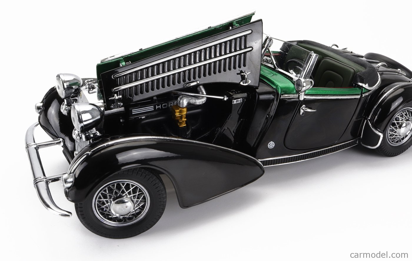 Sunstar - 1:18 - Horch 855 Roadster 1939 - Combinação de