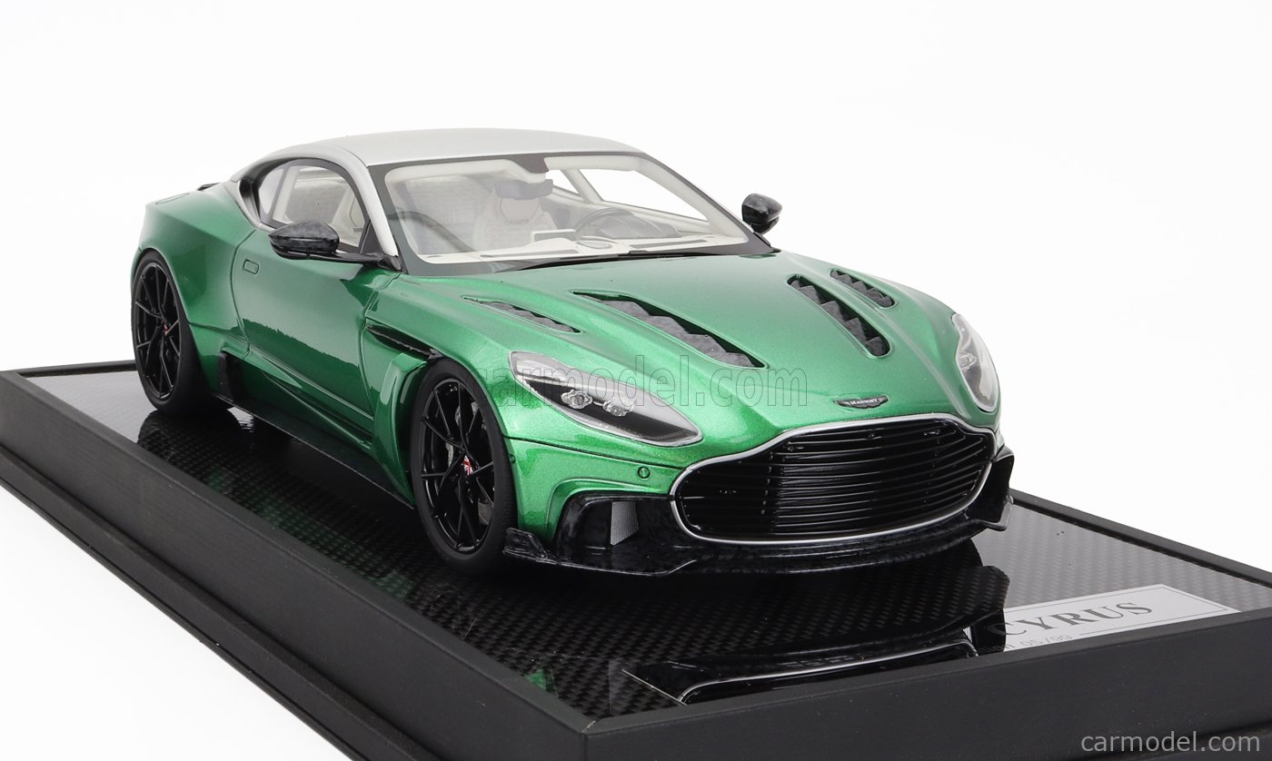 Cette miniature d'Aston Martin DB5 coûte le prix d'une voiture